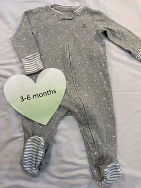 GAP - Gray Starry Footie One Piece Sleeper